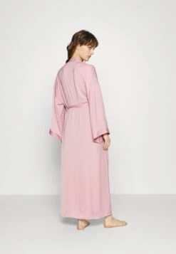 Anna Field Bridal Dressing Gown - Badjas - Pink 8 Anna Field Bridal Dressing Gown - Badjas - Pink -Anna Field Winkel ec1e0c7cdc5c48b1919d070c00e5ff2a