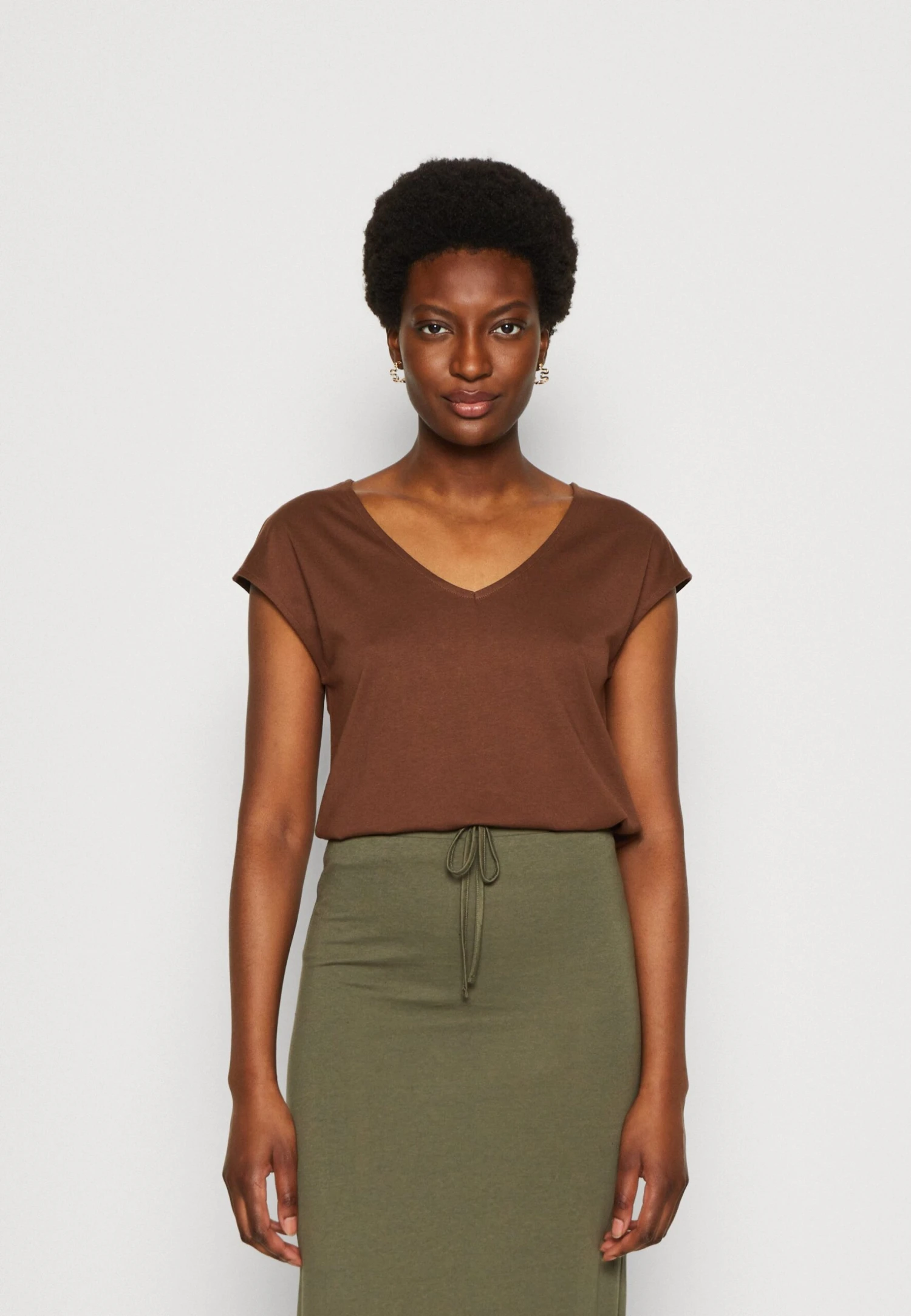Anna Field T-Shirt Basic - Dark Brown 1 Anna Field T-Shirt Basic - Dark Brown